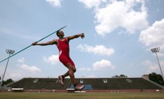 开云体育下载-鹈鹕逆转广州队，霍勒迪惊艳四座，一场注定被铭记的篮球之夜