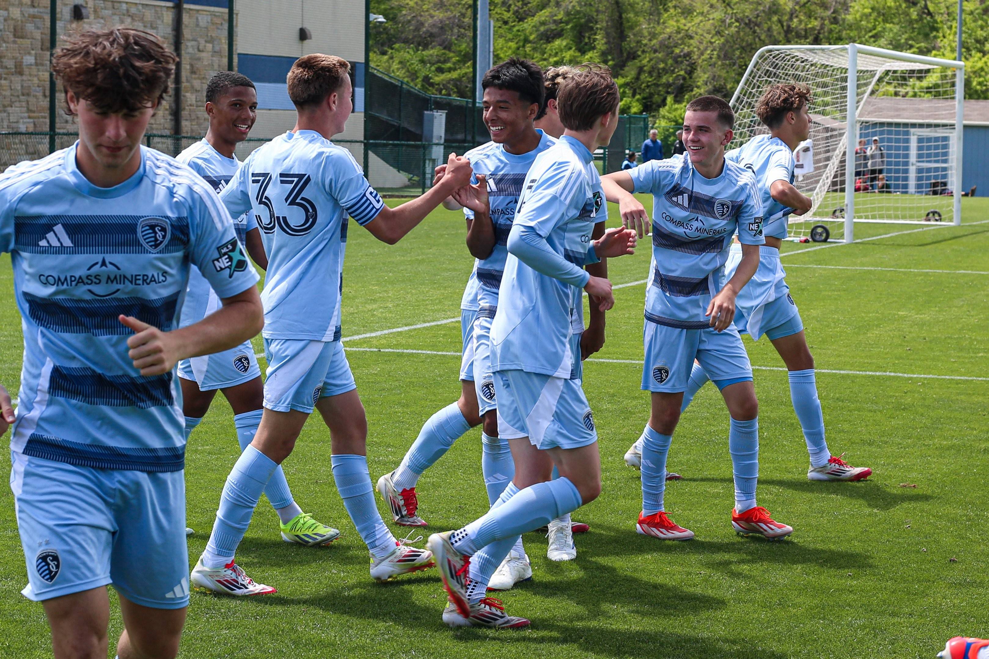 阿贾克斯新帅赞誉球队精神,力争卫冕的简单介绍 阿贾克斯新帅赞誉球队精神,力争卫冕的简单介绍