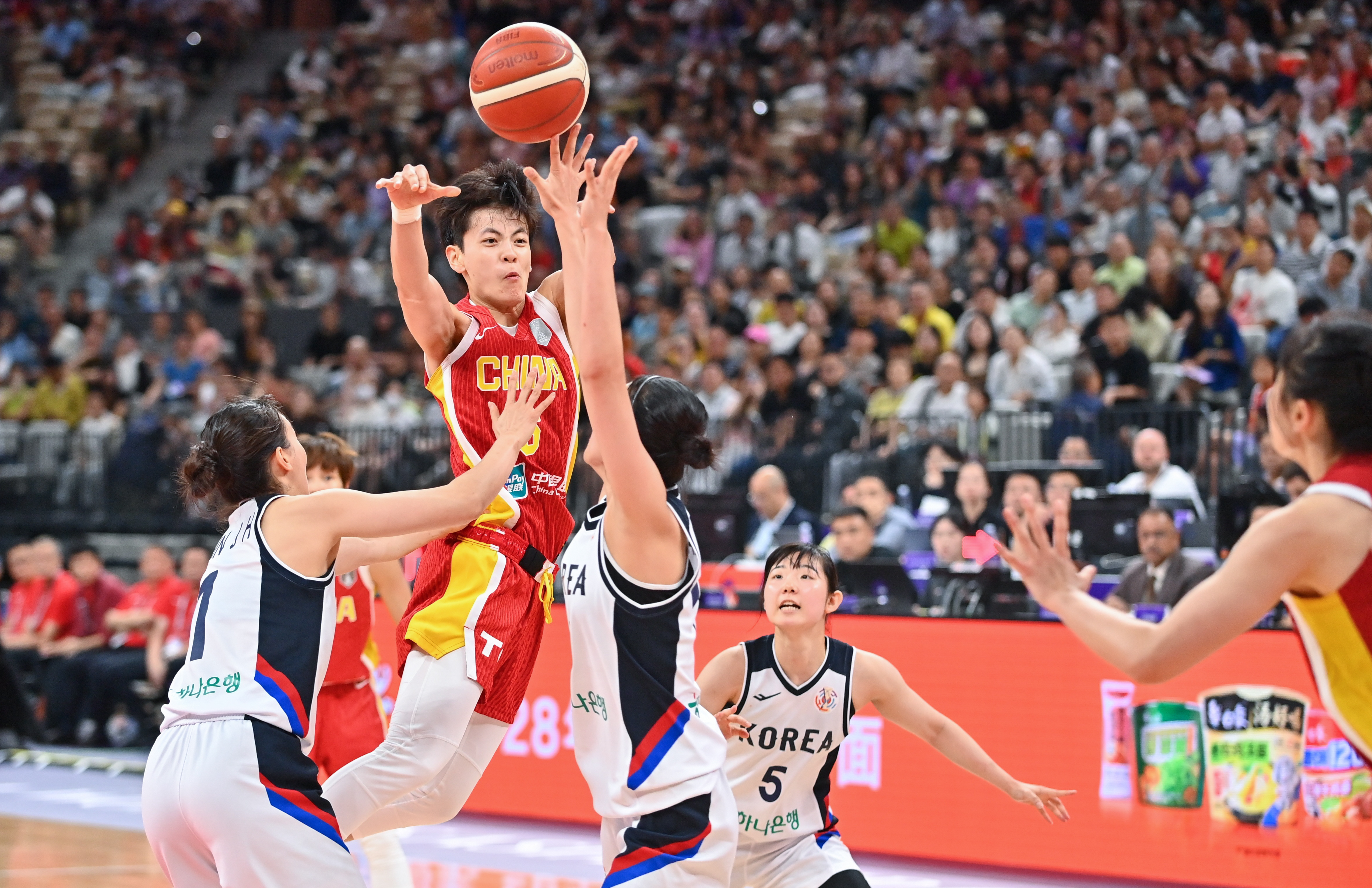 关于韩国篮球联赛在网上的火爆程度引人深思的信息