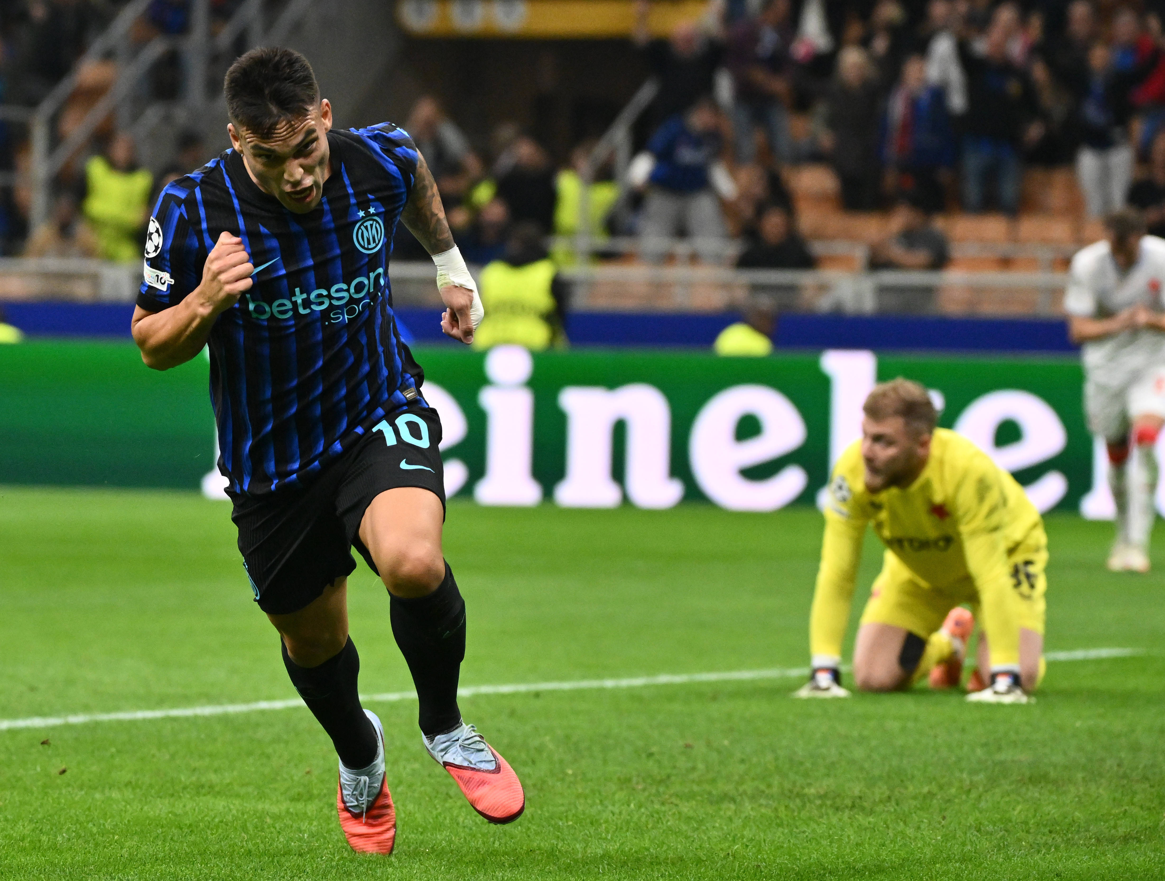 关于安德莱赫特在对阵斯拉维亚布拉格的比赛中取胜的信息