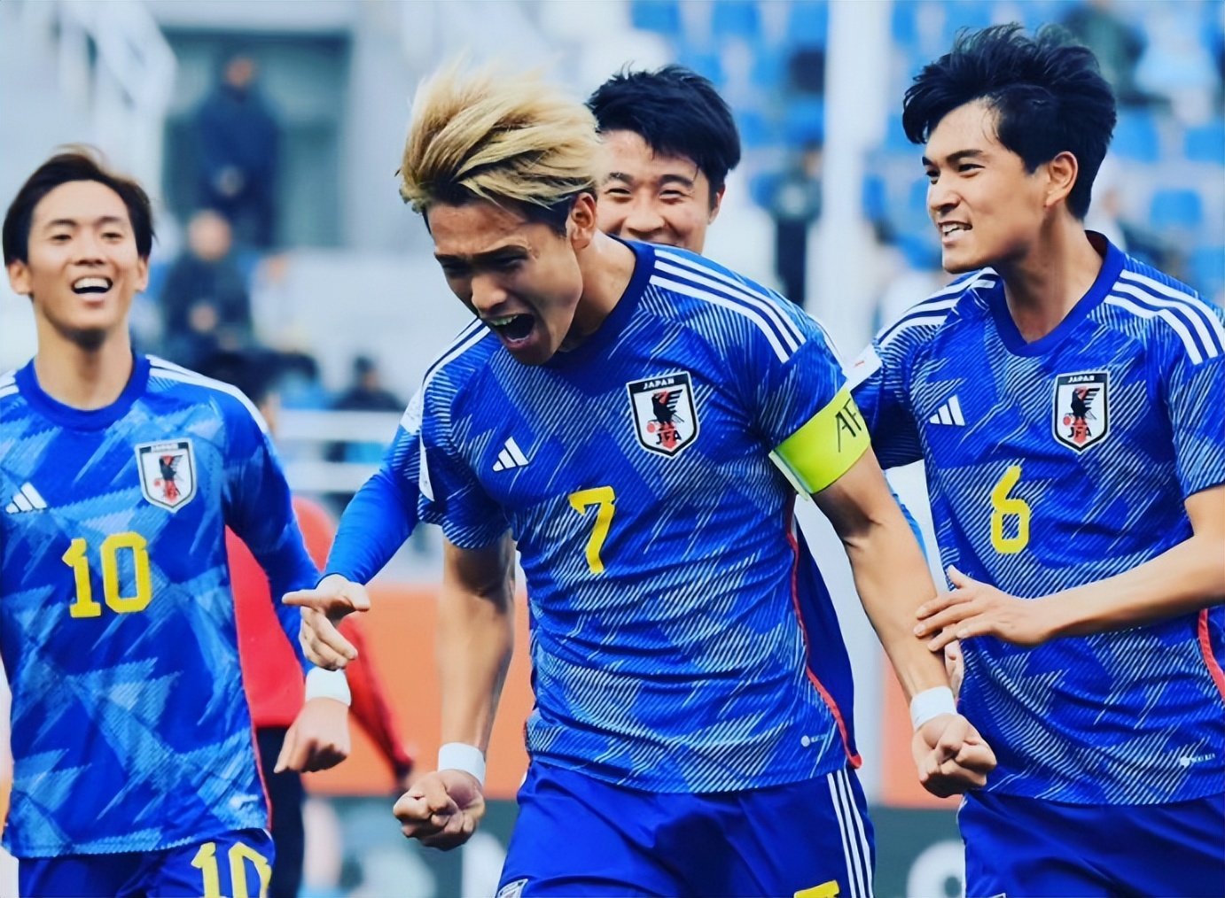 包含日本队绝杀法国队，辛杜统治全场的词条